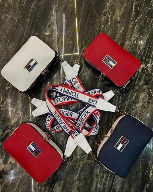 Çapraz Askılı Logolu Kumaş Kadın Çanta